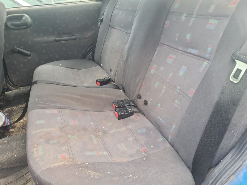 opel corsa b (s93) del año 1998