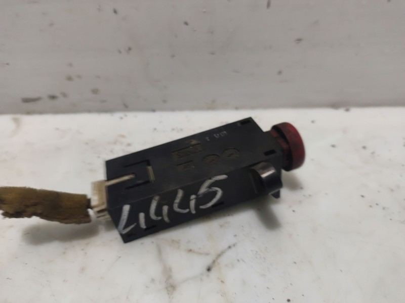 Recambio de interruptor para mazda mx-3 (ec) 1.6 16v cat referencia OEM IAM LP131  