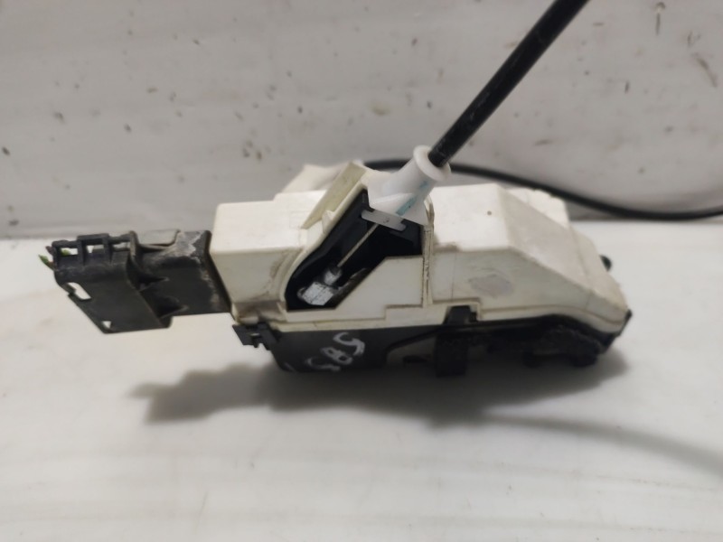 Recambio de cerradura puerta delantera derecha para peugeot 308 i (4a_, 4c_) 2.0 hdi referencia OEM IAM 9136CR  