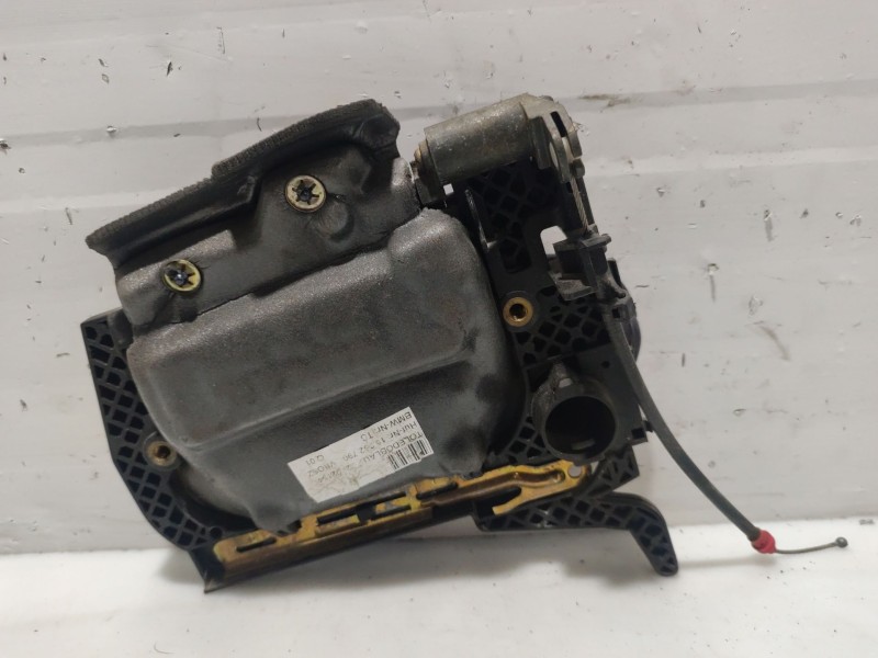 Recambio de maneta exterior delantera derecha para bmw 5 (e39) 520 i referencia OEM IAM 51218245462  