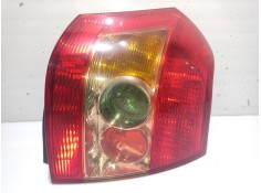 Recambio de piloto trasero derecho para toyota corolla (_e12_) 2.0 d-4d (cde120r_, cde120l_) referencia OEM IAM 8155102150  