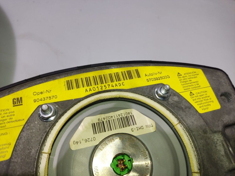 Recambio de volante para opel astra g sedán (t98) 1.6 16v (f69) referencia OEM IAM 090538275  