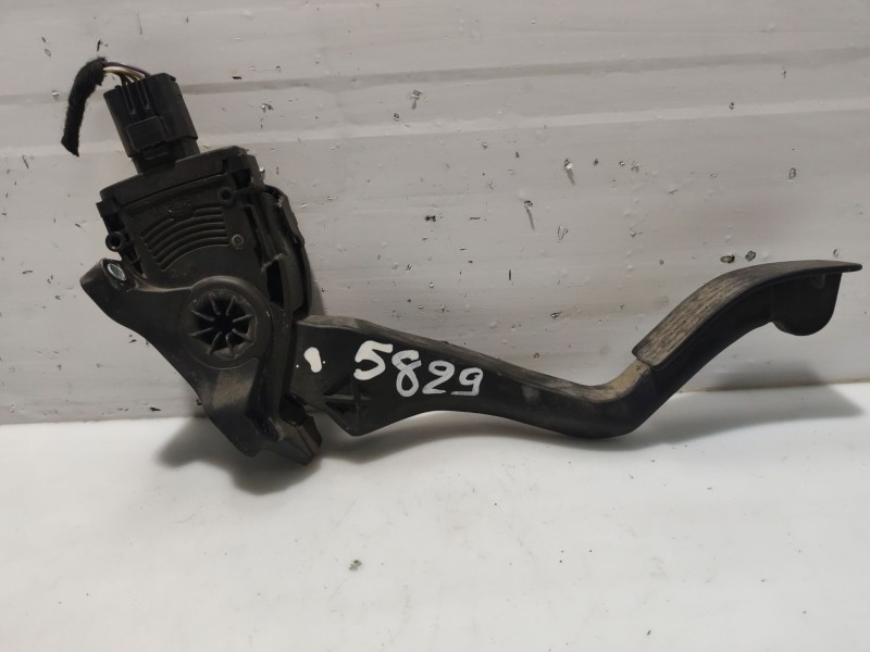 Recambio de pedal acelerador para peugeot 207/207+ (wa_, wc_) 1.4 referencia OEM IAM 1601T5  
