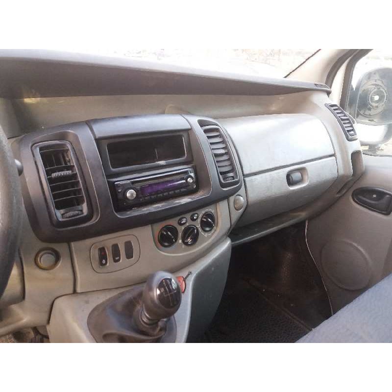 renault trafic combi (ab 4.01) 1.9 diesel   |   0.01 - ... | 2001 | 101 cv / 74 kw del año 2001