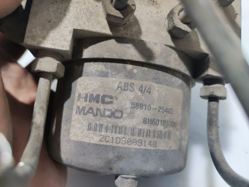 Recambio de abs para hyundai accent ii (lc) 1.3 referencia OEM IAM 0295625000 5891025402 BH60103700