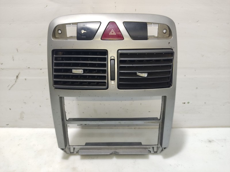 Recambio de moldura para peugeot 307 break (3e) 2.0 hdi 90 referencia OEM IAM 9634505077  