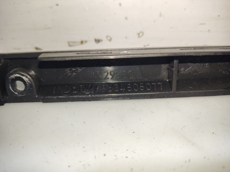 Recambio de moldura para peugeot 307 break (3e) 2.0 hdi 90 referencia OEM IAM 9634505077  