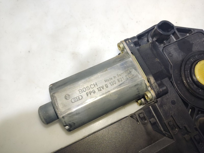 Recambio de motor elevalunas delantero derecho para peugeot 307 break (3e) 2.0 hdi 90 referencia OEM IAM 9634457480 990829101 01