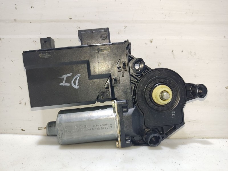 Recambio de motor elevalunas delantero izquierdo para peugeot 307 break (3e) 2.0 hdi 90 referencia OEM IAM 9634457580 990830101 