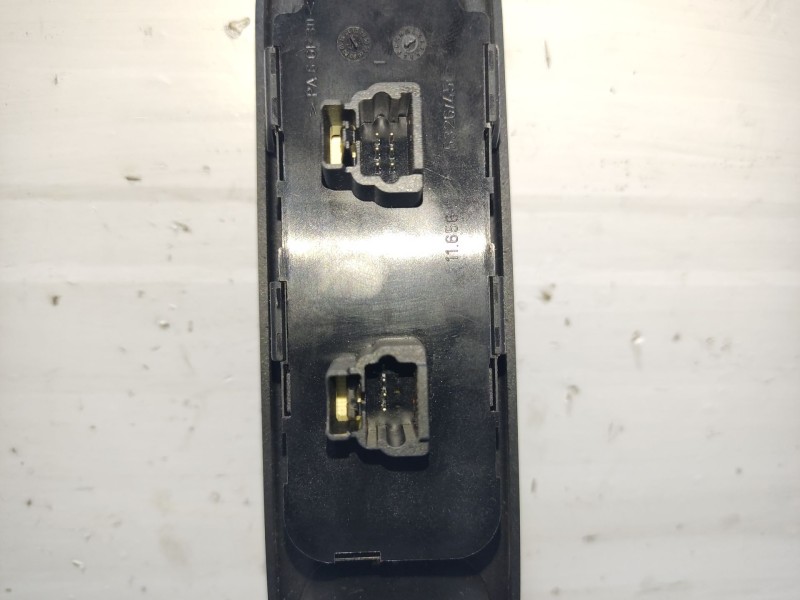 Recambio de mando elevalunas delantero izquierdo para peugeot 307 break (3e) 2.0 hdi 90 referencia OEM IAM 6554E9 96531124XT 022