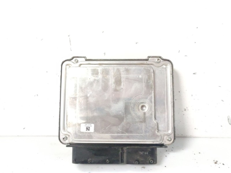 Recambio de centralita motor uce para skoda octavia berlina (1z3) referencia OEM IAM   