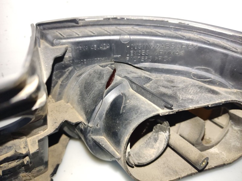 Recambio de piloto trasero izquierdo para seat ibiza iii (6l1) 1.9 tdi referencia OEM IAM 6L6945111B  