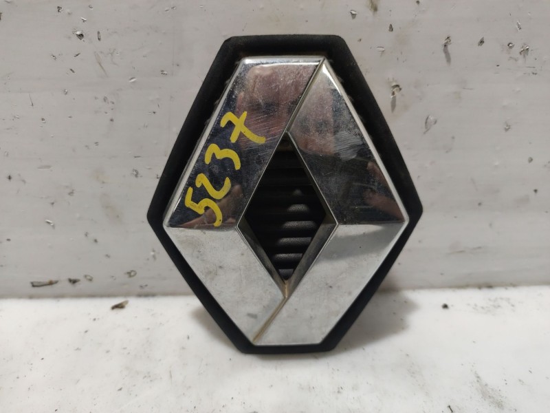 Recambio de anagrama para renault megane scenic rxe 1.6 16v referencia OEM IAM 8200115115  