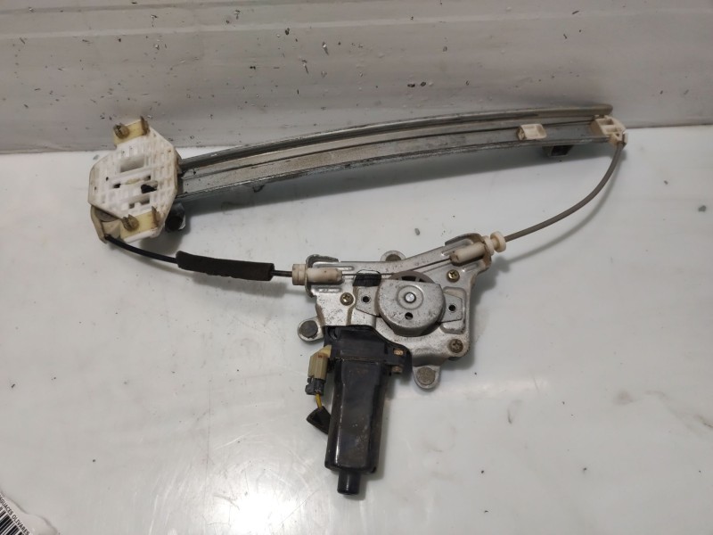 Recambio de elevalunas trasero izquierdo para hyundai accent ii (lc) 1.3 referencia OEM IAM 8340125000  