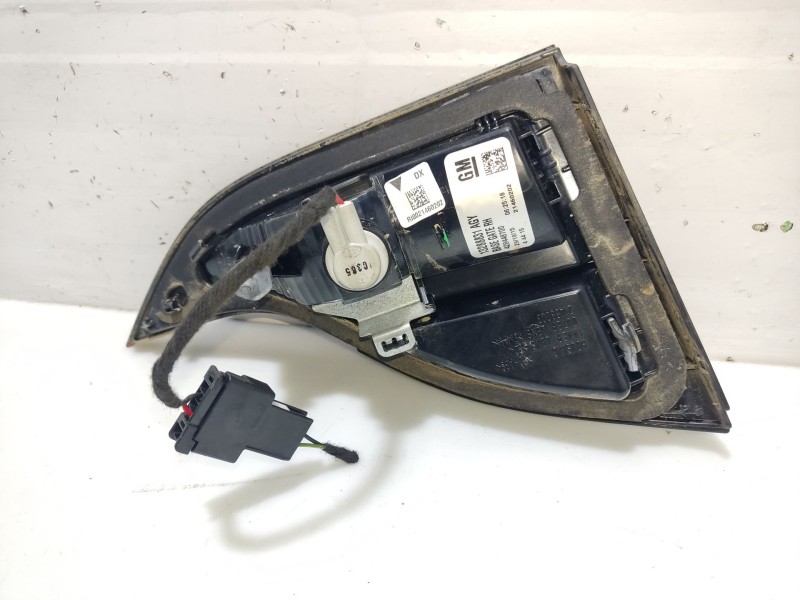 Recambio de piloto trasero izquierdo interior para opel zafira tourer c (p12) 1.6 cdti (75) referencia OEM IAM 39043680 13288831