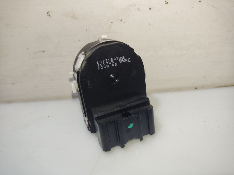 Recambio de mando retrovisor para opel zafira tourer c (p12) 1.6 cdti (75) referencia OEM IAM 13271827 211723 522343