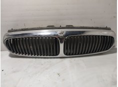 Recambio de calandra delantera de radiador para jaguar x-type 2.5 v6 24v cat referencia OEM IAM 1X435510AB  