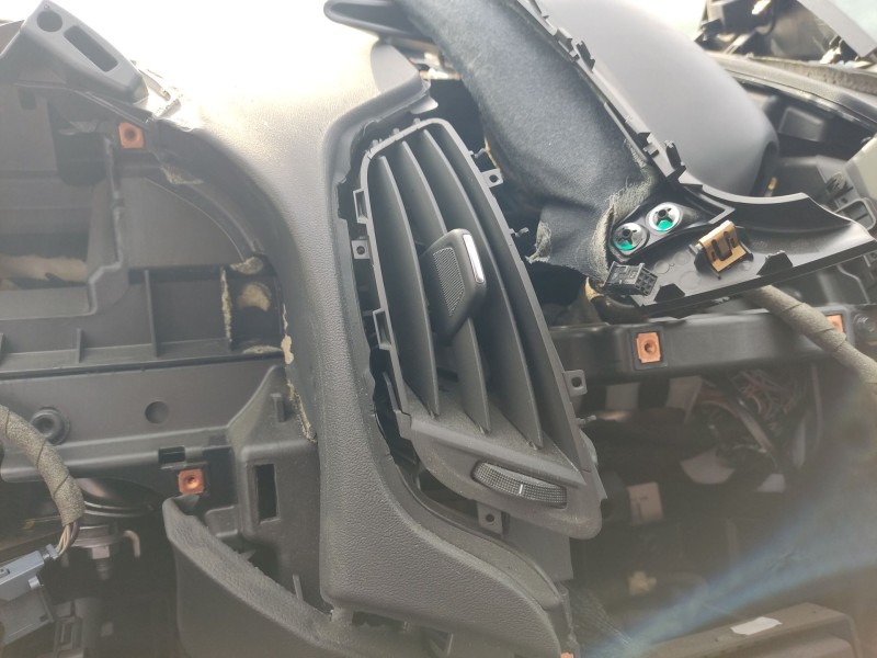 Recambio de aireador central izquierdo para opel zafira tourer c (p12) 1.6 cdti (75) referencia OEM IAM 13427382  