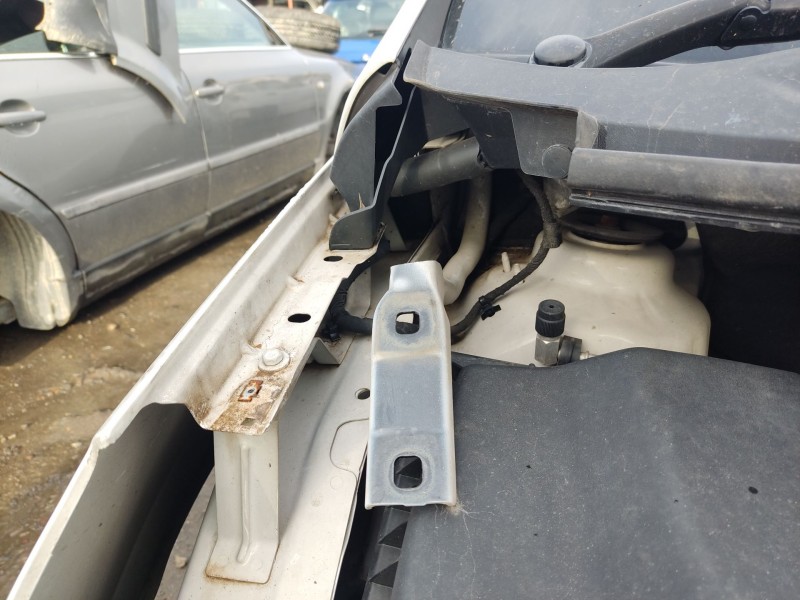 Recambio de bisagra capot para opel zafira tourer c (p12) 1.6 cdti (75) referencia OEM IAM 13283109  