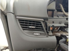 Recambio de rejilla aireadora para opel zafira tourer c (p12) 1.6 cdti (75) referencia OEM IAM 13432401  