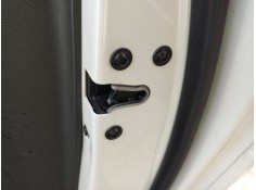 Recambio de cerradura puerta trasera derecha para opel zafira tourer c (p12) 1.6 cdti (75) referencia OEM IAM 13579566  