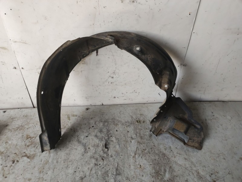 Recambio de paso de rueda delantero izquierdo para toyota corolla sedán (_e12_) 1.6 vvt-i (zze121_) referencia OEM IAM 538760207