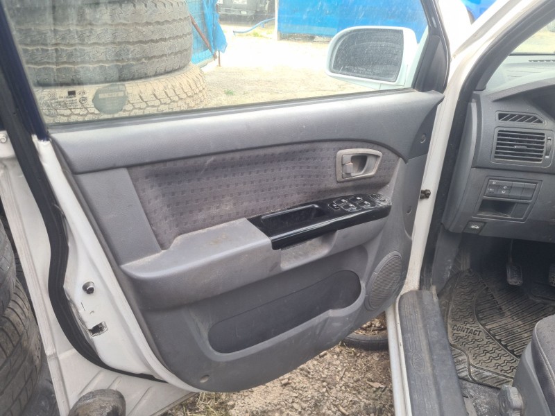 kia carens i monospace (fc, fj) del año 2003