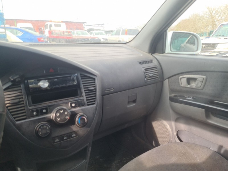 kia carens i monospace (fc, fj) del año 2003