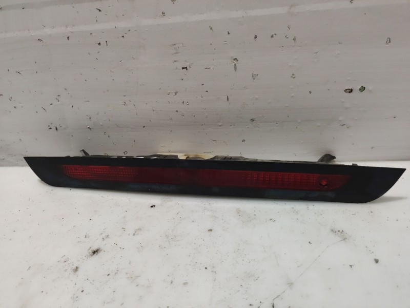 Recambio de luz central de freno para citroën c3 referencia OEM IAM 9638523480  