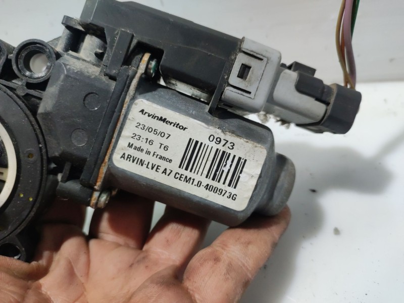 Recambio de motor elevalunas delantero izquierdo para citroën c3 referencia OEM IAM 0  
