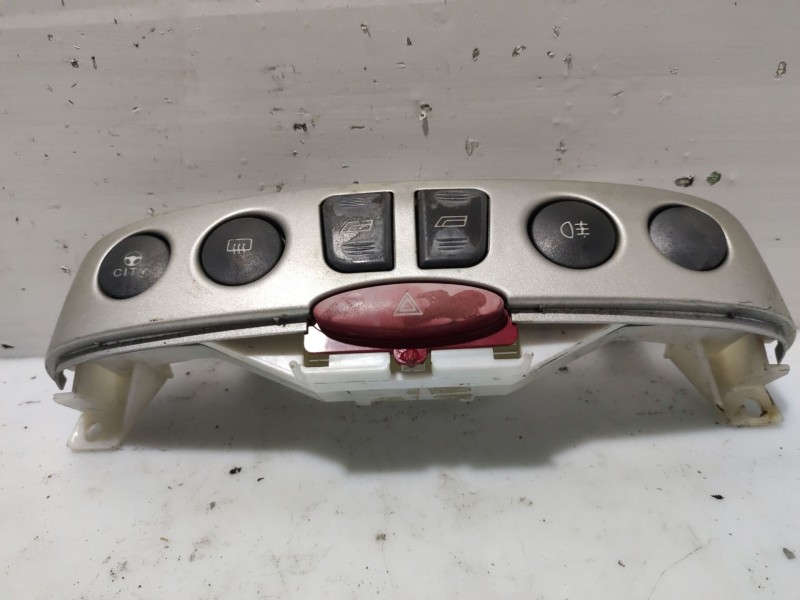 Recambio de mando multifuncion para fiat punto berlina (188) 1.2 cat referencia OEM IAM A223  