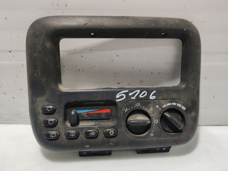 Recambio de mando calefaccion / aire acondicionado para chrysler voyager (gs) referencia OEM IAM  58024E P04677635AE