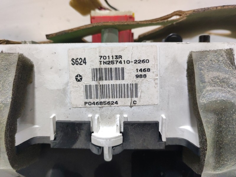 Recambio de cuadro instrumentos para chrysler voyager (gs) referencia OEM IAM 4762809  