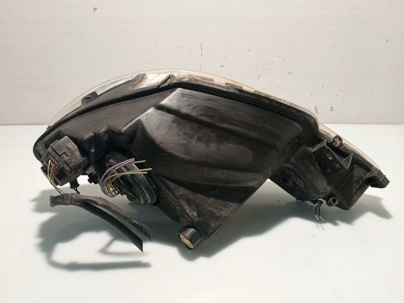 Recambio de faro derecho para peugeot 206 hatchback (2a/c) 1.4 i referencia OEM IAM 6205S7  