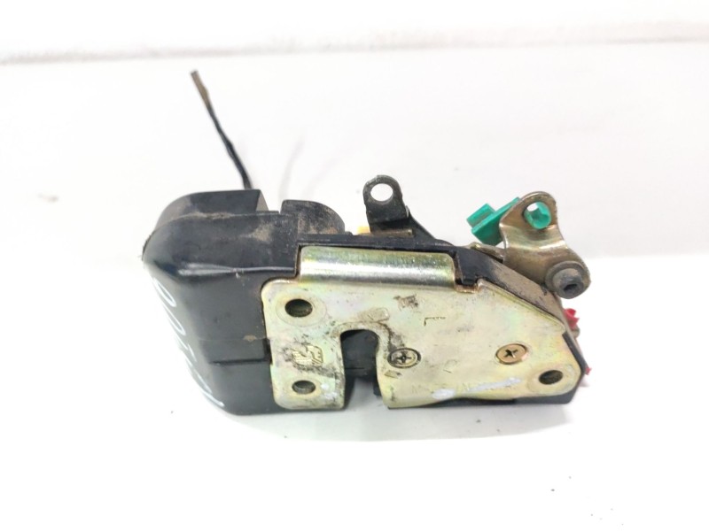 Recambio de cerradura puerta delantera izquierda para chrysler voyager (gs) referencia OEM IAM 4717473  