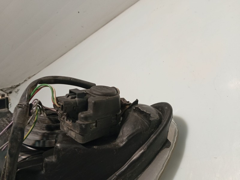 Recambio de faro derecho para peugeot 206 hatchback (2a/c) 1.4 i referencia OEM IAM 6205S7  