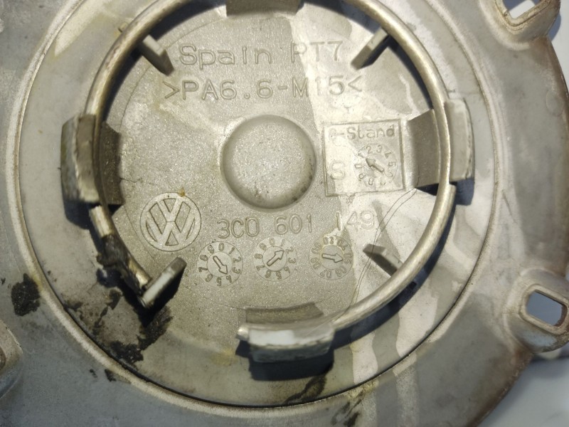 Recambio de tapacubos para volkswagen passat b5.5 variant (3b6) 1.9 tdi referencia OEM IAM 3C0601149  