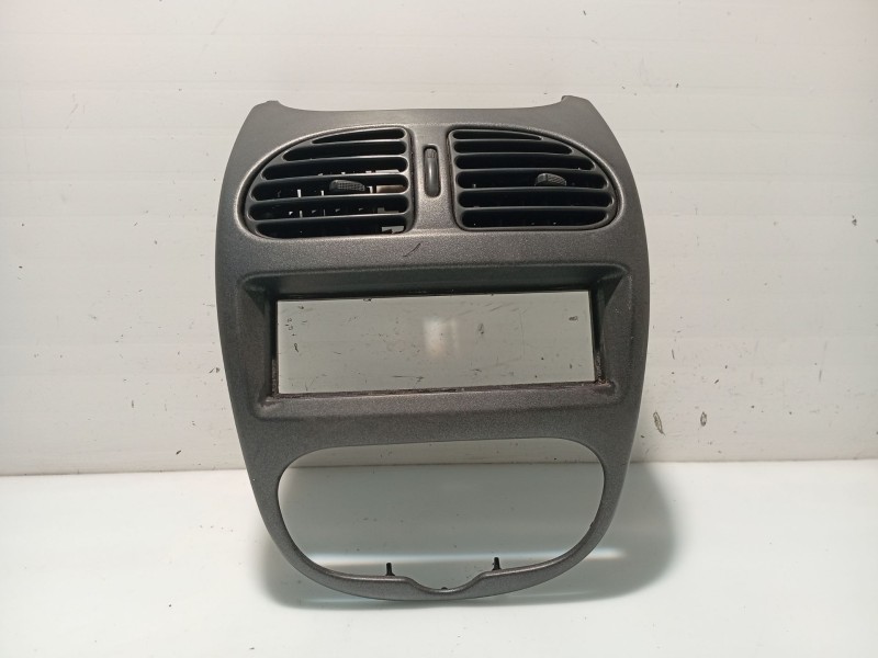 Recambio de moldura para peugeot 206 hatchback (2a/c) 1.4 i referencia OEM IAM   