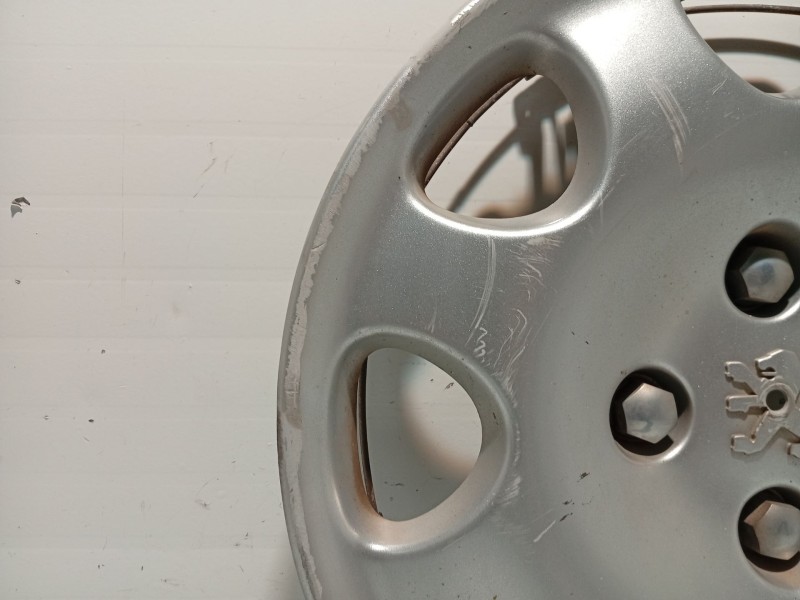 Recambio de tapacubos para peugeot 206 hatchback (2a/c) 1.4 i referencia OEM IAM 9631447377  