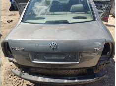 Recambio de porton trasero para volkswagen passat b5.5 variant (3b6) 1.9 tdi referencia OEM IAM 3B5827025AK 3B5827025AL 