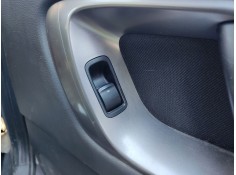 Recambio de mando elevalunas trasero derecho para subaru legacy iv station wagon (bp) 2.5 awd (bp9) referencia OEM IAM 83071AG04