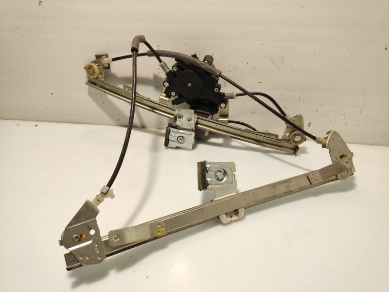 Recambio de elevalunas delantero izquierdo para seat ibiza ii (6k1) 1.9 tdi referencia OEM IAM 6K4837401P  