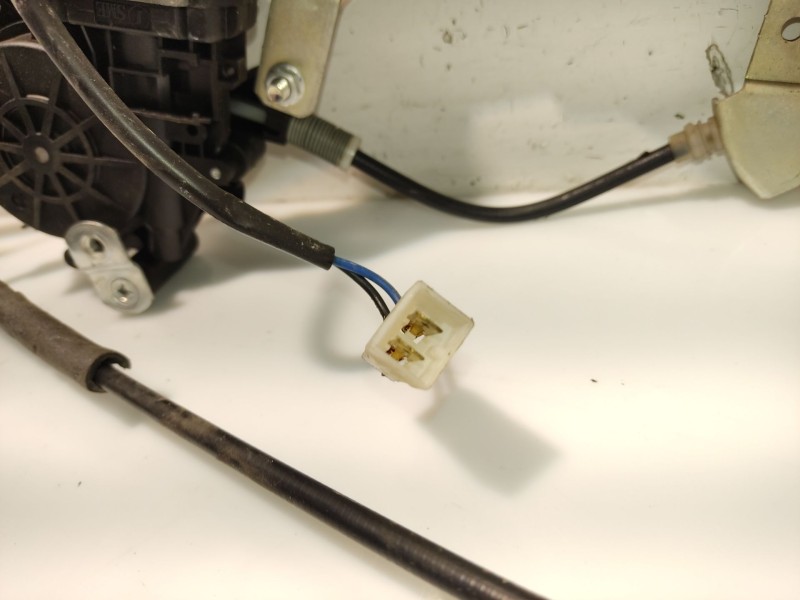 Recambio de elevalunas delantero izquierdo para seat ibiza ii (6k1) 1.9 tdi referencia OEM IAM 6K4837401P  