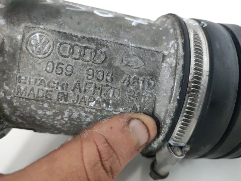 Recambio de caudalimetro para audi a4 berlina (8e) referencia OEM IAM   