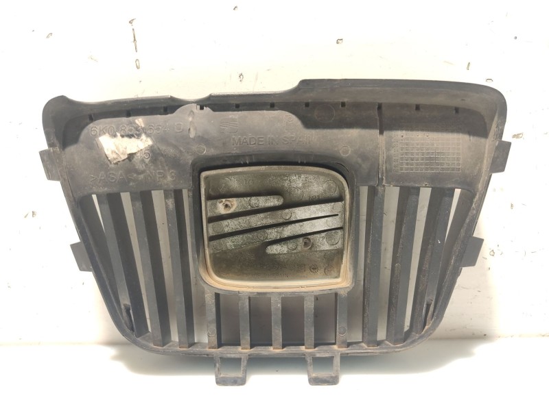 Recambio de rejilla delantera para seat ibiza ii (6k1) 1.9 tdi referencia OEM IAM 6K0853654D  