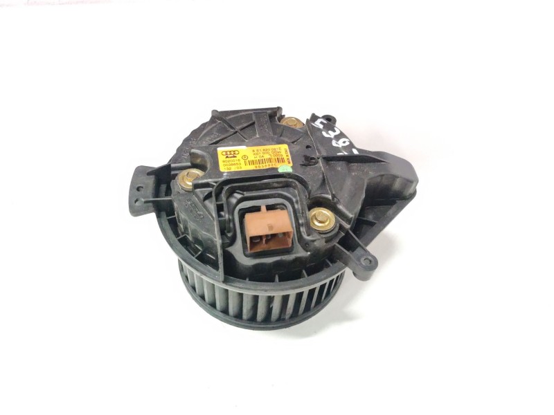 Recambio de motor calefaccion para audi a4 berlina (8e) referencia OEM IAM 8E1820021E K01000CCW 