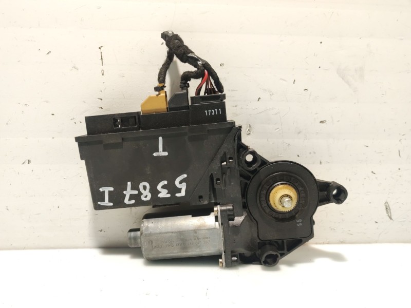 Recambio de motor elevalunas trasero izquierdo para audi a4 berlina (8e) referencia OEM IAM   5WK47009CBF