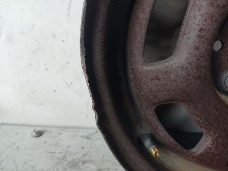 Recambio de llanta trasera derecha para seat ibiza ii (6k1) 1.9 tdi referencia OEM IAM 1L0601025C  