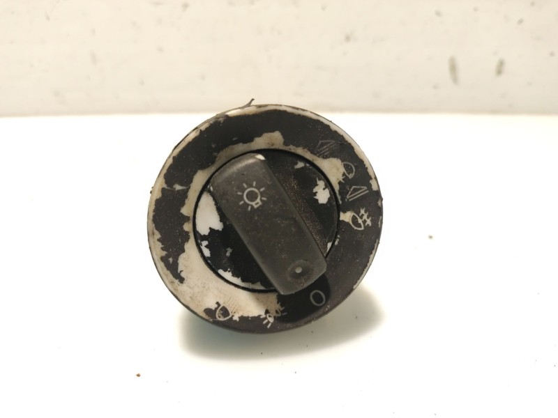 Recambio de mando luces para audi a4 berlina (8e) referencia OEM IAM  8E0941531A 