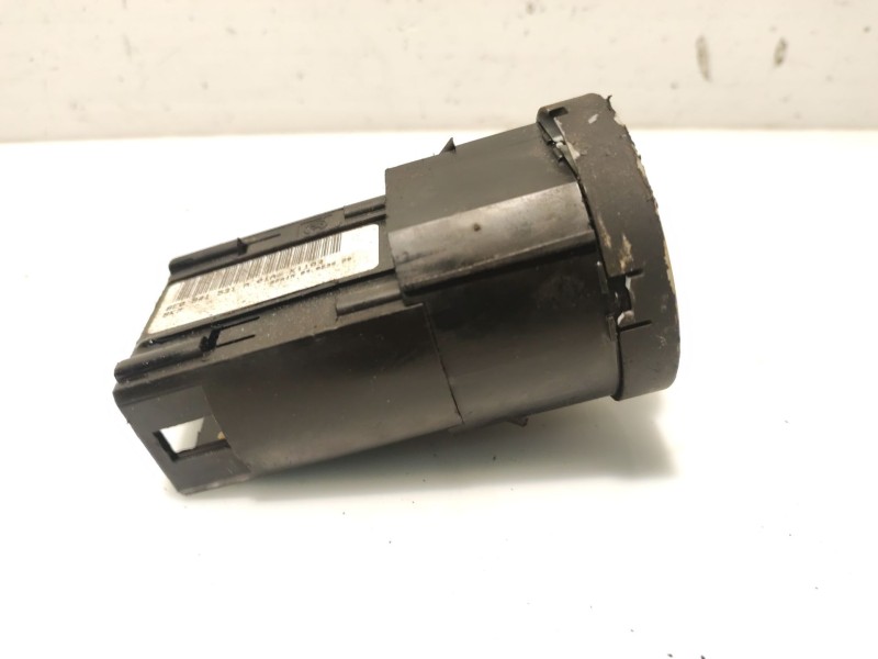 Recambio de mando luces para audi a4 berlina (8e) referencia OEM IAM  8E0941531A 